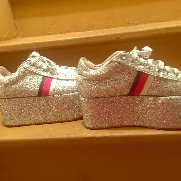 I’m sell tommy Hill - Picture 1 of 1